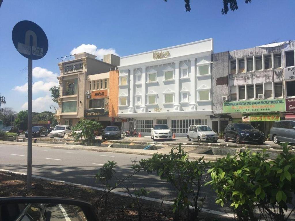 Ritzton Hotel Johor Bahru Esterno foto