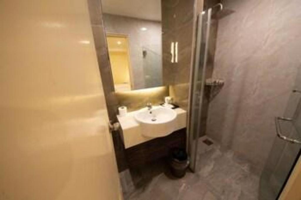 Ritzton Hotel Johor Bahru Esterno foto