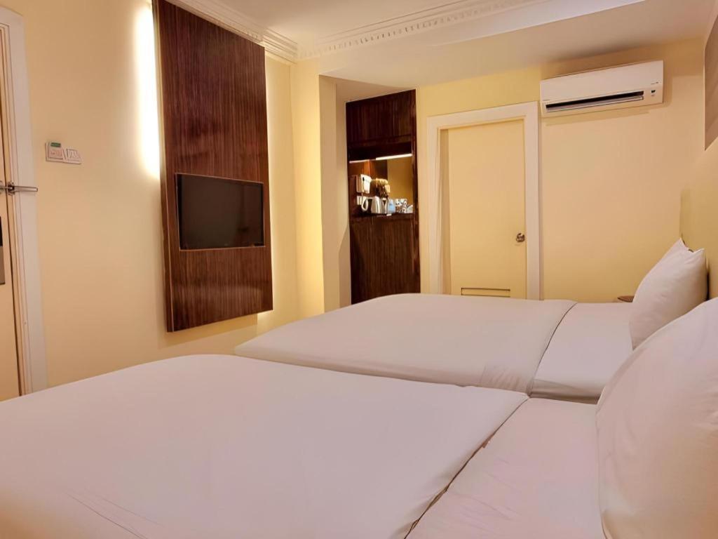 Ritzton Hotel Johor Bahru Esterno foto